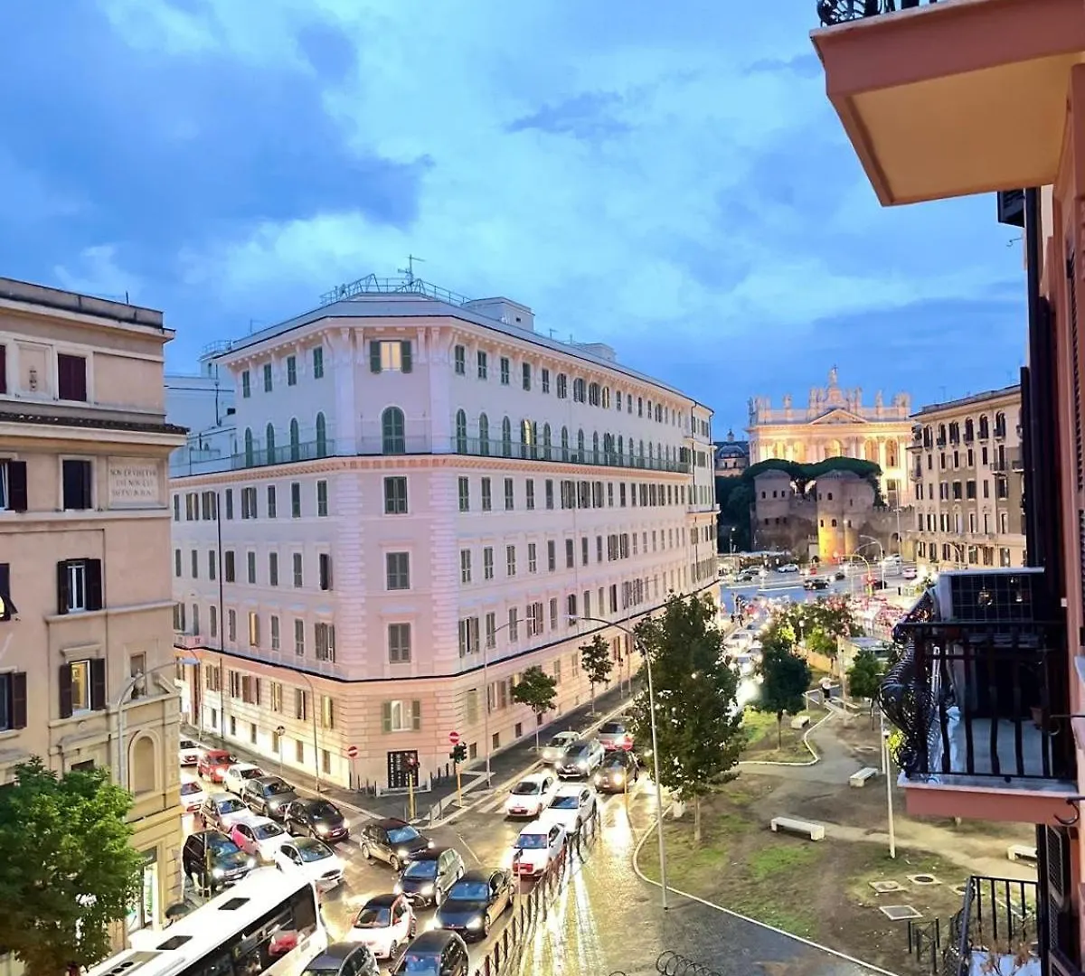 The House Of Brindisi Bed And Breakfast Rome Italy